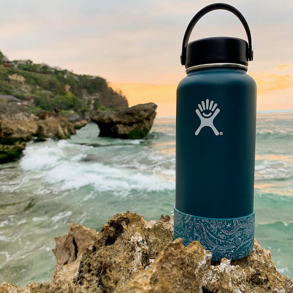 REUZBL Silicone Bottle Boot in Sea Life Purple for Hydro Flask